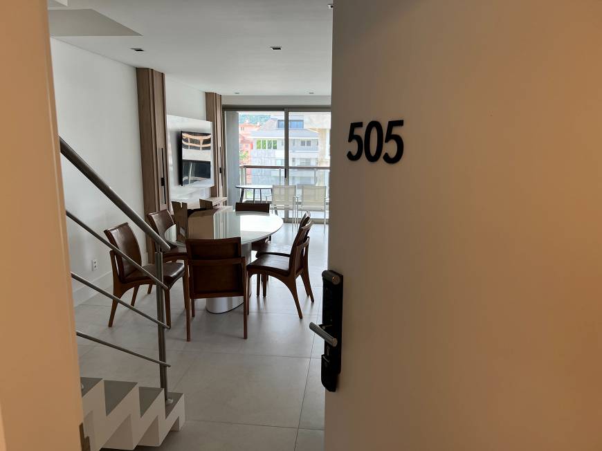 Foto 2 de Cobertura com 3 Quartos para alugar, 150m² em Jurerê, Florianópolis