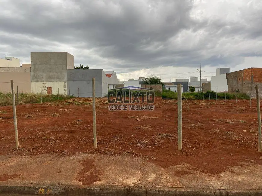 Foto 1 de Lote/Terreno à venda, 500m² em Vida Nova, Uberlândia