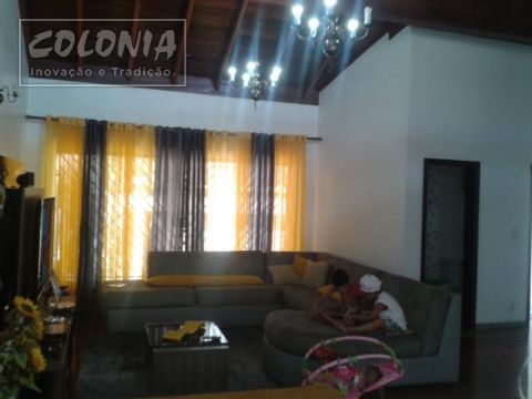 Foto 2 de Sobrado com 3 Quartos à venda, 390m² em Vila Camilopolis, Santo André