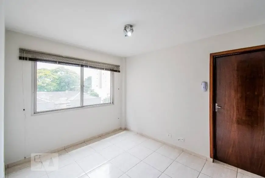 Foto 1 de Apartamento com 1 Quarto para alugar, 53m² em Cambuci, São Paulo