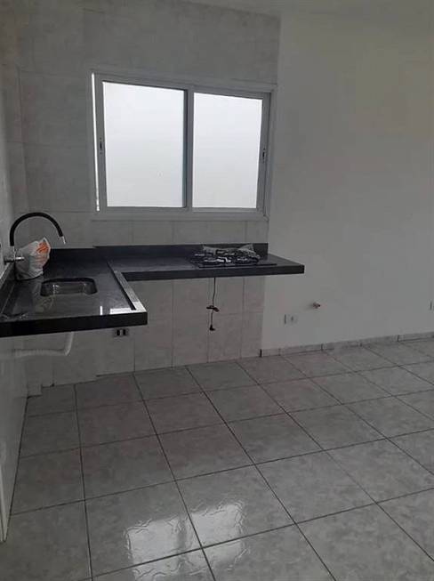 Foto 4 de Apartamento com 1 Quarto à venda, 33m² em Vila Tupi, Praia Grande