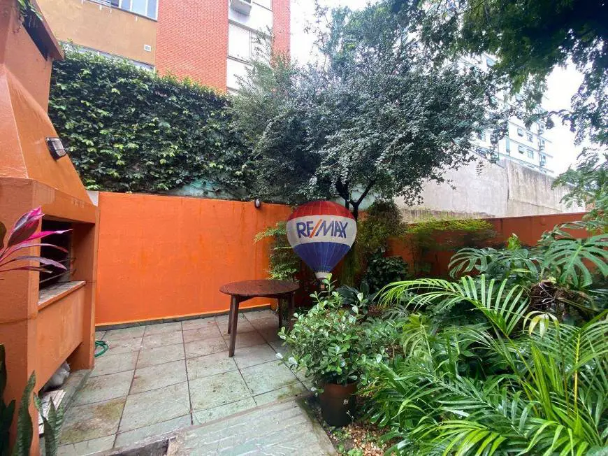 Foto 1 de Apartamento com 2 Quartos para alugar, 94m² em Auxiliadora, Porto Alegre
