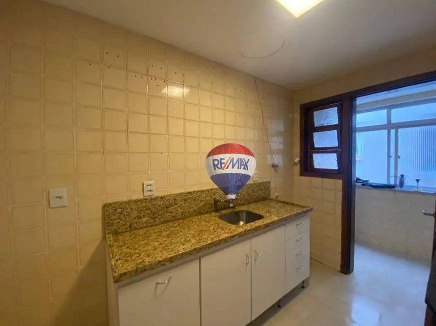 Foto 4 de Apartamento com 2 Quartos para alugar, 94m² em Auxiliadora, Porto Alegre