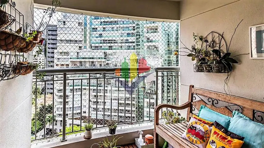 Foto 1 de Apartamento com 2 Quartos à venda, 54m² em Cerqueira César, São Paulo