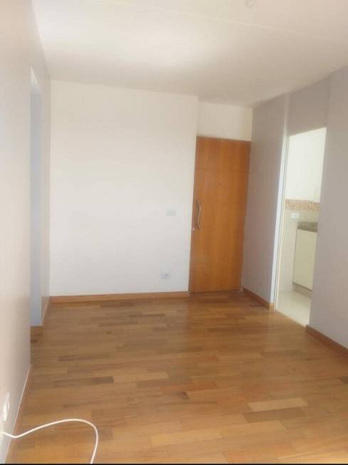 Foto 5 de Apartamento com 2 Quartos para alugar, 50m² em Jardim Vergueiro, São Paulo