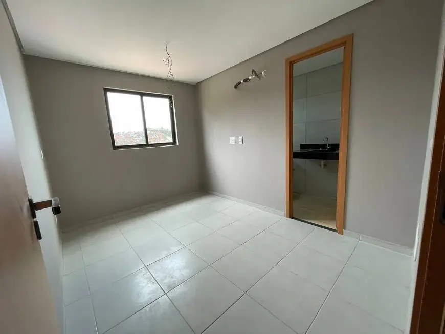 Foto 3 de Apartamento com 2 Quartos à venda, 60m² em Jatiúca, Maceió