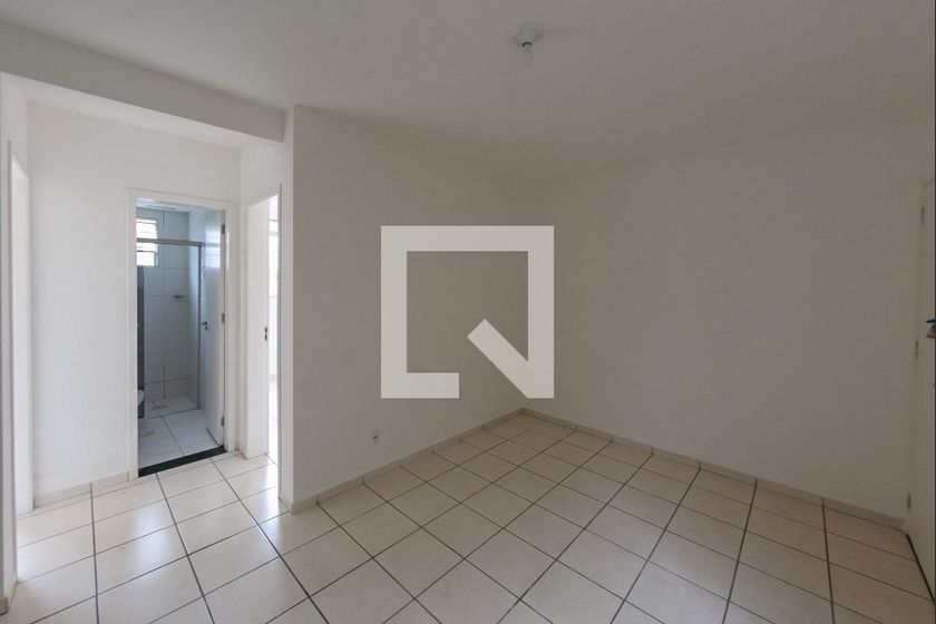 Foto 2 de Apartamento com 2 Quartos para alugar, 45m² em Novo Recanto, Contagem
