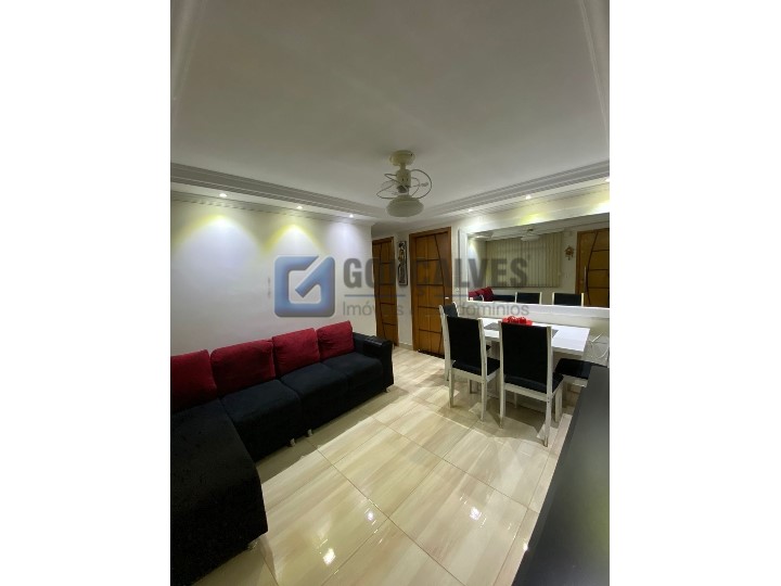 Foto 3 de Apartamento com 2 Quartos à venda, 46m² em Serraria, Diadema