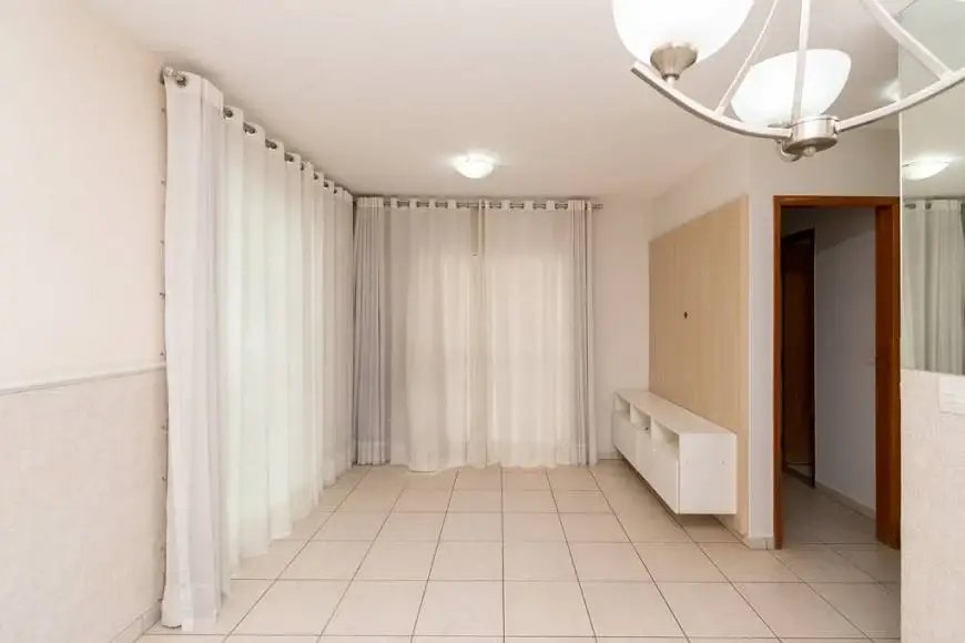 Foto 1 de Apartamento com 2 Quartos para alugar, 66m² em Setor Bueno, Goiânia