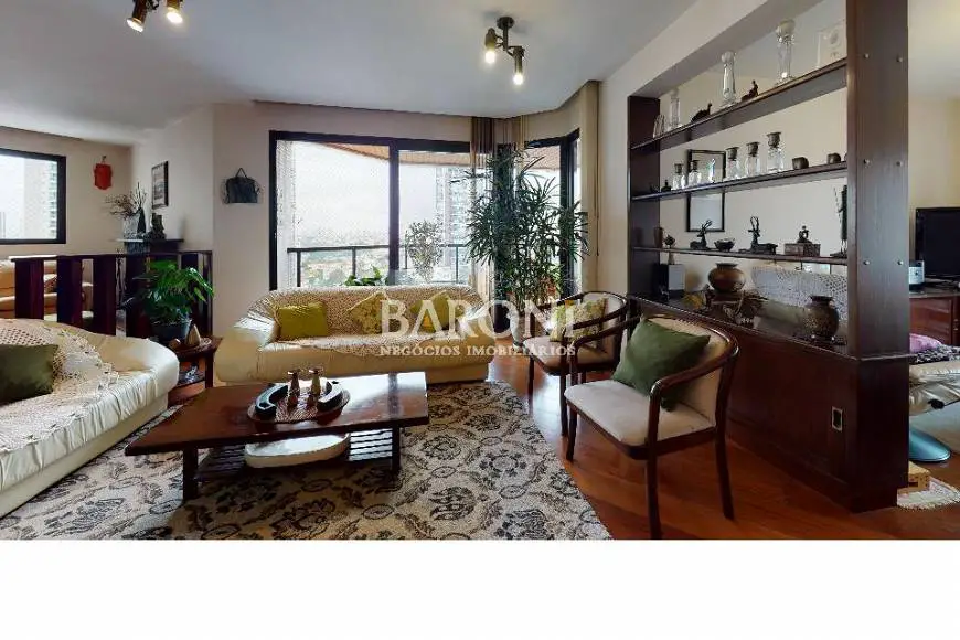 Foto 1 de Apartamento com 3 Quartos à venda, 184m² em Aclimação, São Paulo