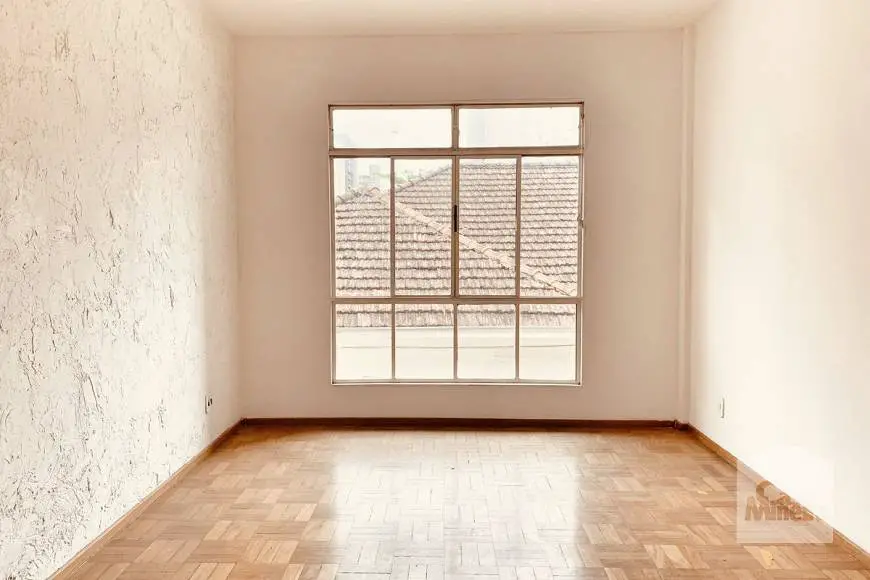 Foto 1 de Apartamento com 3 Quartos à venda, 95m² em Funcionários, Belo Horizonte