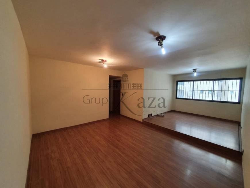 Foto 1 de Apartamento com 3 Quartos para alugar, 98m² em Parque Residencial Aquarius, São José dos Campos