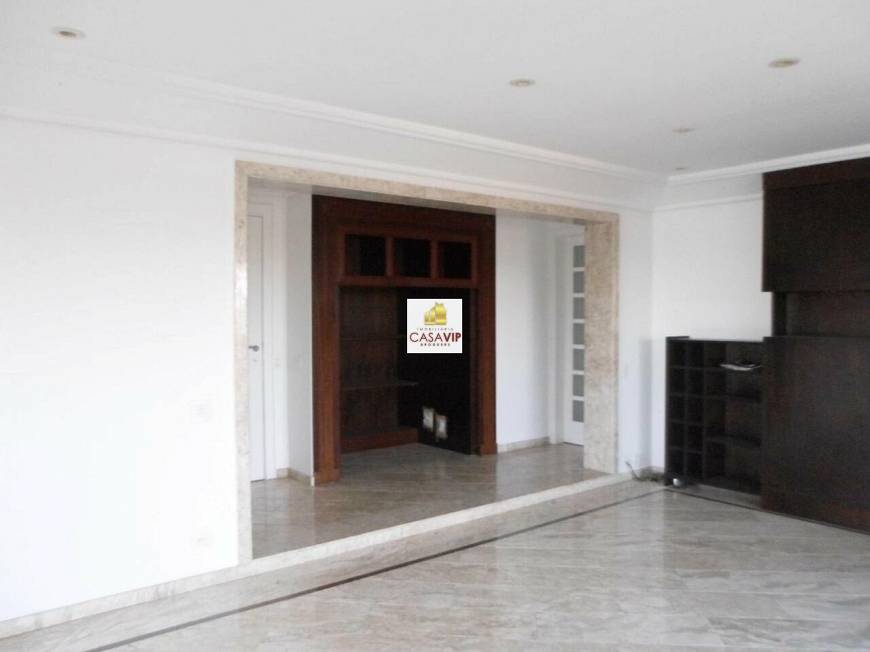 Foto 2 de Apartamento com 3 Quartos à venda, 224m² em Planalto Paulista, São Paulo