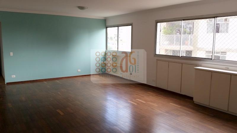 Foto 1 de Apartamento com 3 Quartos para alugar, 130m² em Vila Madalena, São Paulo