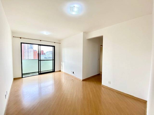 Foto 1 de Apartamento com 3 Quartos para alugar, 70m² em Vila Mariana, São Paulo