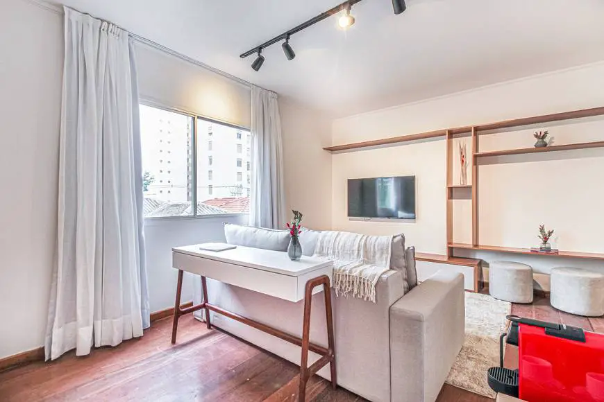 Foto 1 de Apartamento com 3 Quartos para alugar, 79m² em Vila Olímpia, São Paulo
