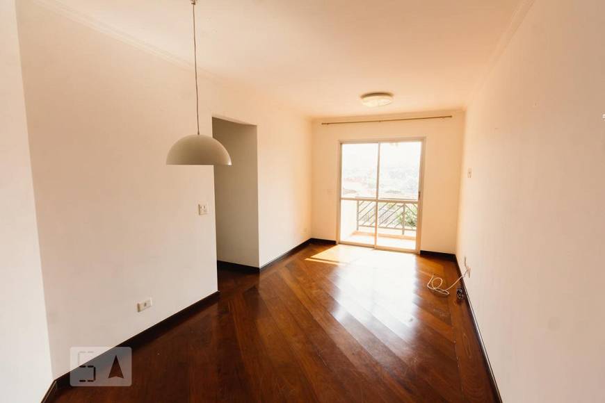 Foto 1 de Apartamento com 3 Quartos à venda, 75m² em Vila Romana, São Paulo