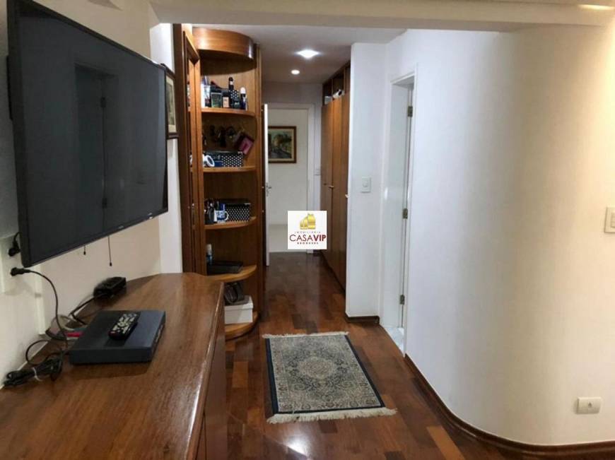 Foto 3 de Apartamento com 4 Quartos à venda, 220m² em Água Fria, São Paulo