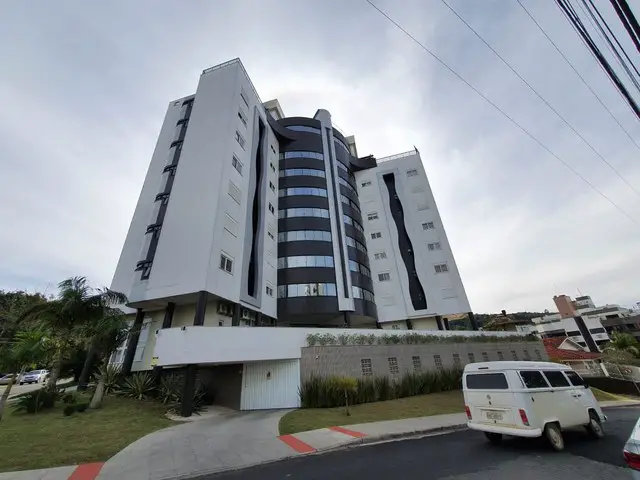 Foto 1 de Apartamento com 4 Quartos à venda, 281m² em Cruzeiro do Sul, Criciúma