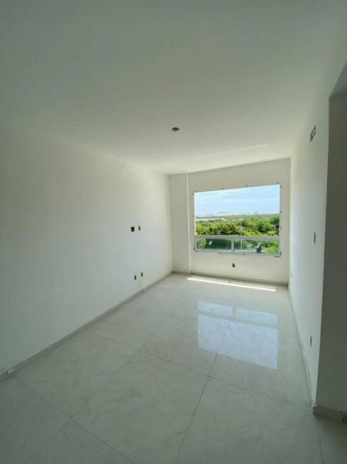 Foto 3 de Apartamento com 4 Quartos à venda, 176m² em Treze de Julho, Aracaju