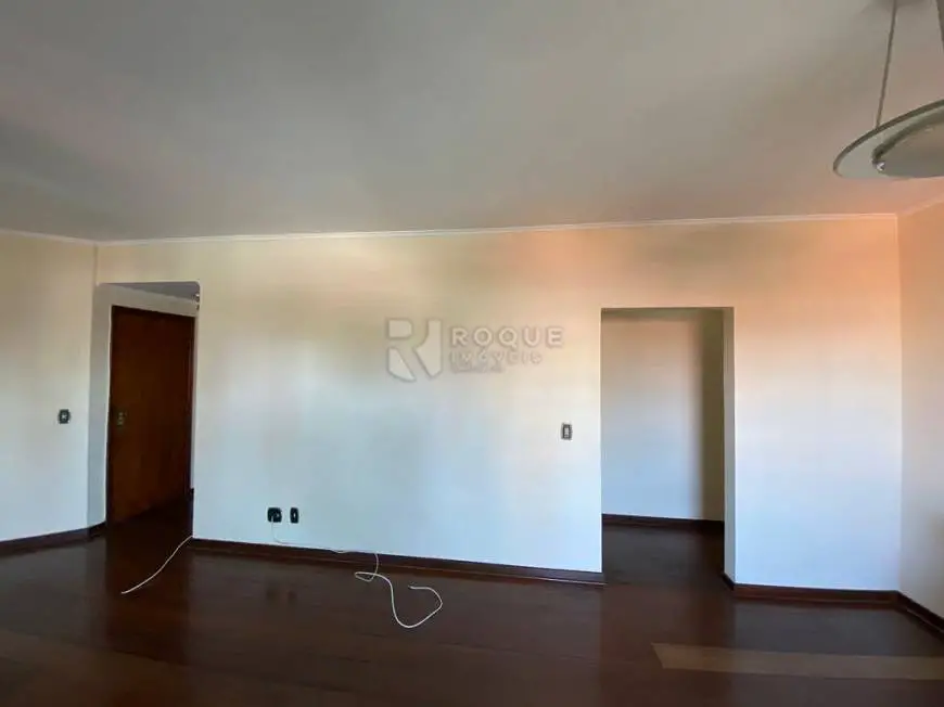 Foto 2 de Apartamento com 5 Quartos à venda, 221m² em Centro, Limeira