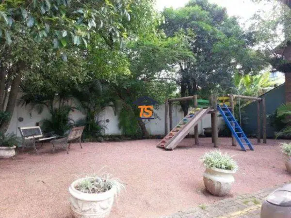 Foto 5 de Casa com 2 Quartos à venda, 95m² em Cavalhada, Porto Alegre