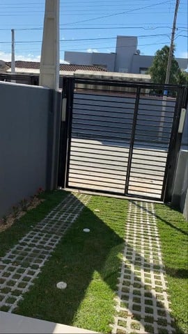 Foto 3 de Casa com 2 Quartos à venda, 64m² em Jardim Iririú, Joinville