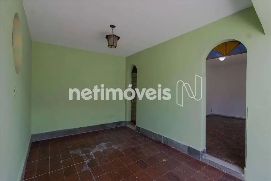 Foto 3 de Casa com 2 Quartos para alugar, 159m² em Santa Terezinha, Belo Horizonte