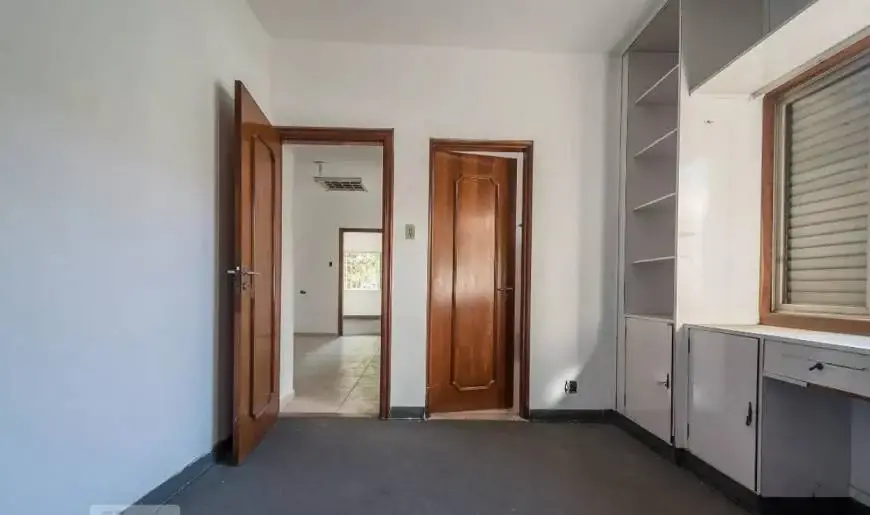Foto 1 de Casa com 3 Quartos para alugar, 320m² em Brooklin, São Paulo