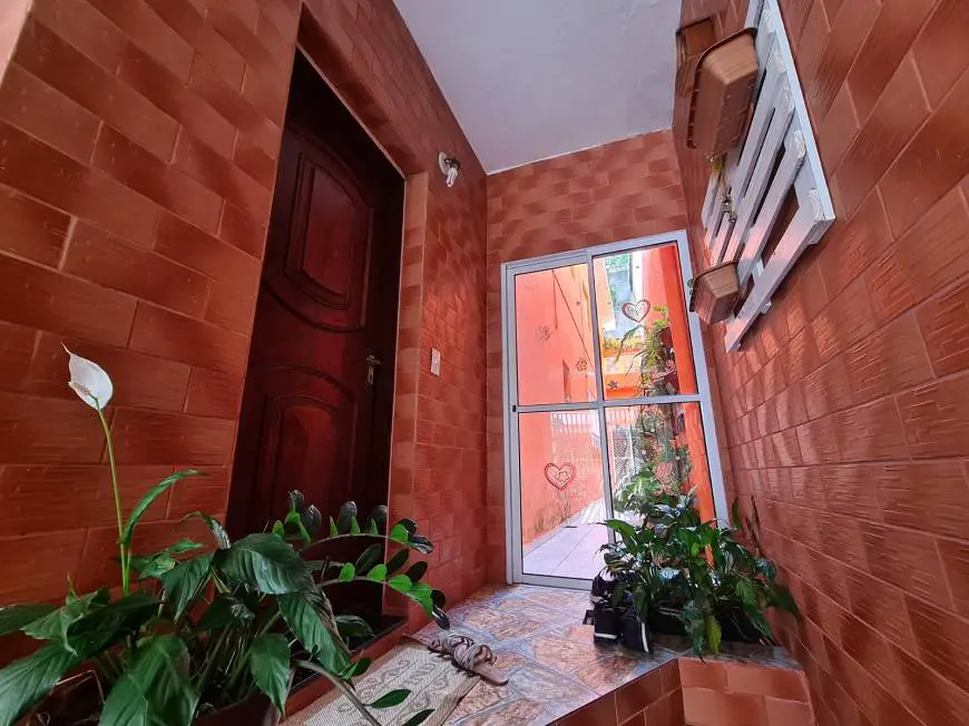 Foto 2 de Casa com 3 Quartos à venda, 150m² em Jardim Santa Emília, São Paulo