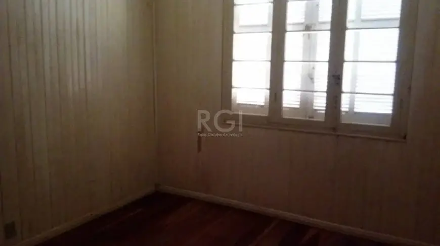 Foto 5 de Casa com 3 Quartos à venda, 144m² em Teresópolis, Porto Alegre