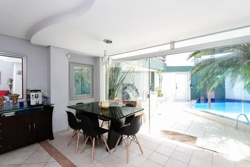Foto 4 de Casa com 3 Quartos para alugar, 280m² em Vila Madalena, São Paulo