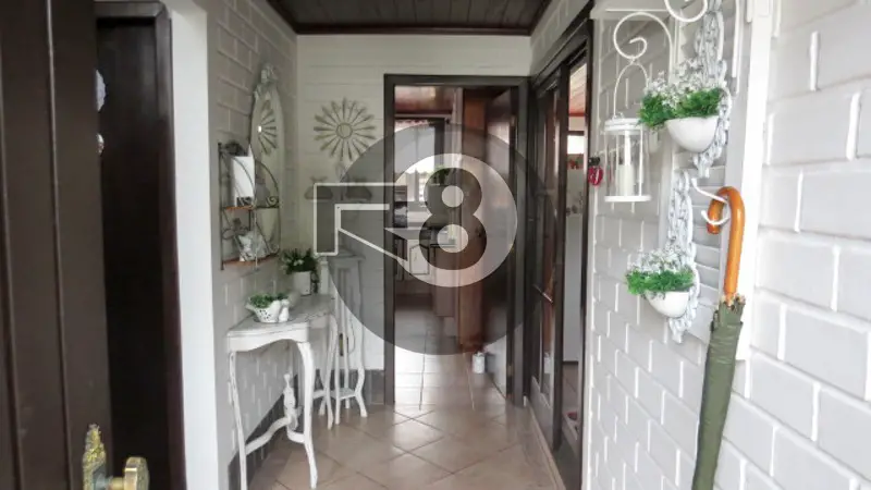 Foto 2 de Casa com 4 Quartos à venda, 530m² em Parque São Jorge, Florianópolis