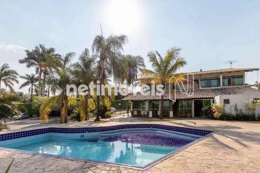 Foto 1 de Casa com 5 Quartos à venda, 680m² em Lago Sul, Brasília