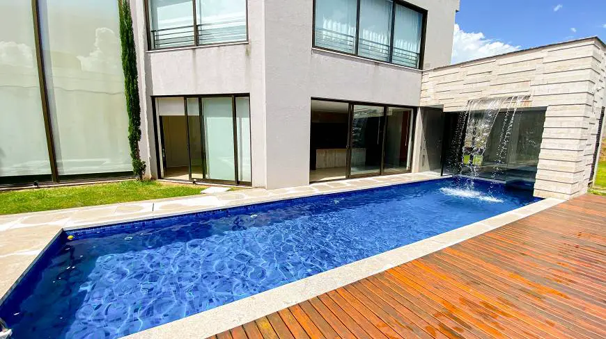 Foto 2 de Casa com 5 Quartos à venda, 638m² em São Luíz, Belo Horizonte