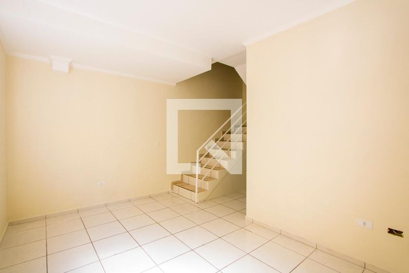 Foto 3 de Casa de Condomínio com 3 Quartos para alugar, 103m² em Parque Bandeirante, Santo André