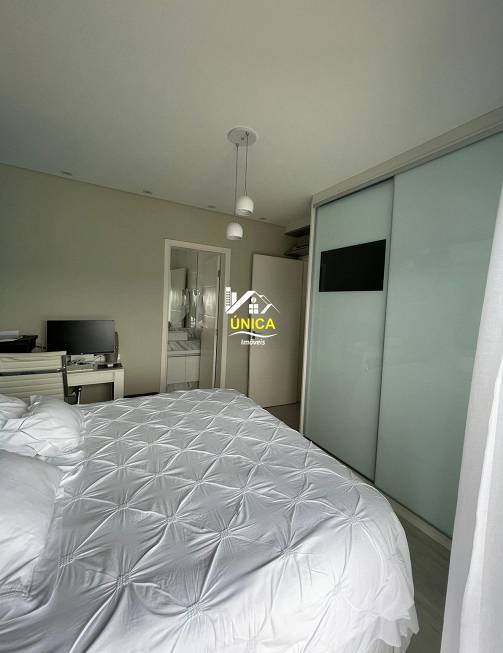 Foto 3 de Casa de Condomínio com 4 Quartos à venda, 320m² em Arua, Mogi das Cruzes