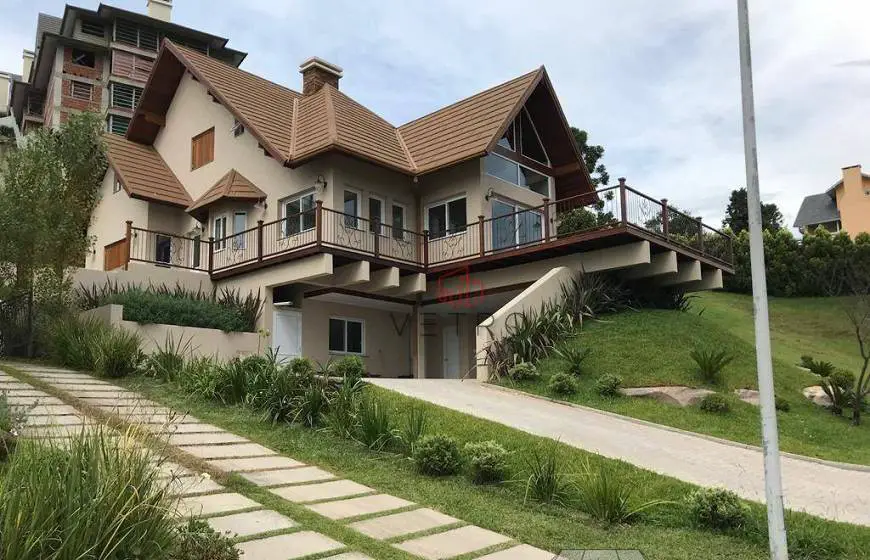 Foto 1 de Casa de Condomínio com 4 Quartos à venda, 328m² em Bavária, Gramado