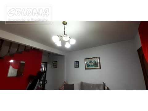 Foto 3 de Sobrado com 3 Quartos à venda, 150m² em Vila Curuçá, Santo André