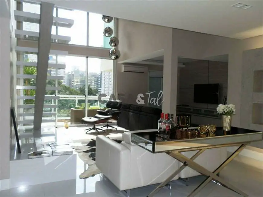 Foto 1 de Apartamento com 1 Quarto para alugar, 141m² em Brooklin, São Paulo