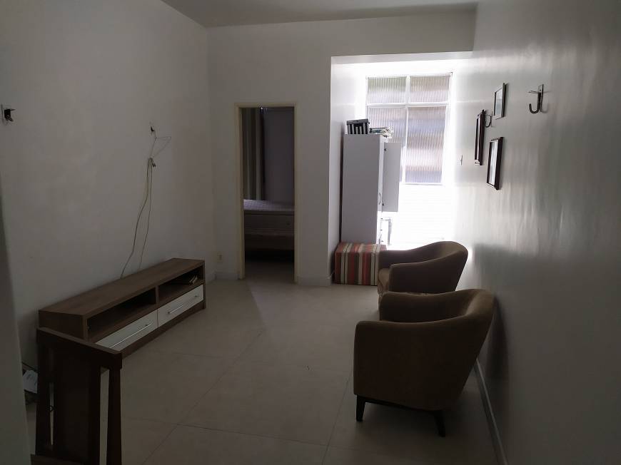 Foto 3 de Apartamento com 1 Quarto para alugar, 53m² em Copacabana, Rio de Janeiro