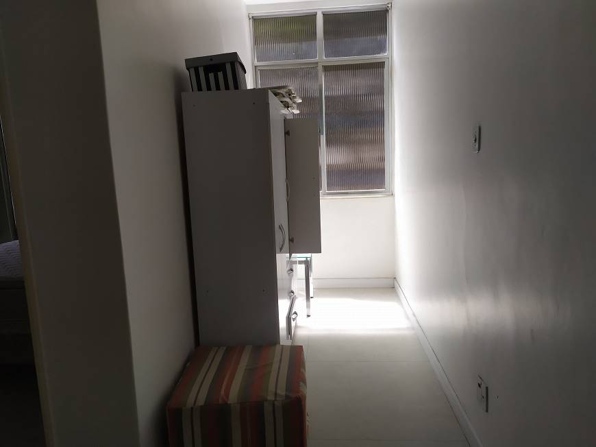 Foto 4 de Apartamento com 1 Quarto para alugar, 53m² em Copacabana, Rio de Janeiro