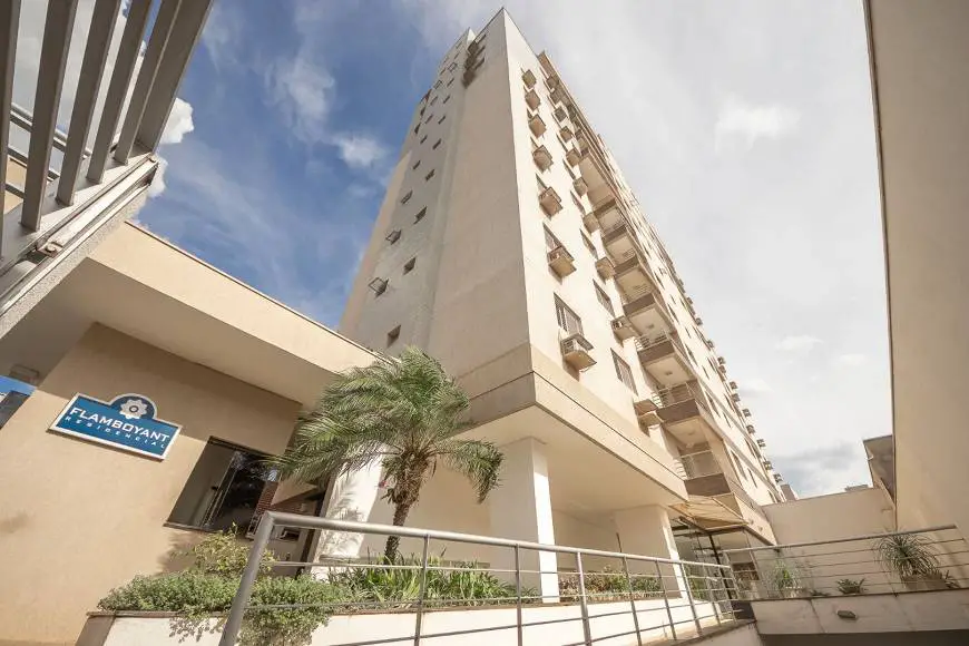 Foto 2 de Apartamento com 2 Quartos à venda, 65m² em Centro, Jaboticabal