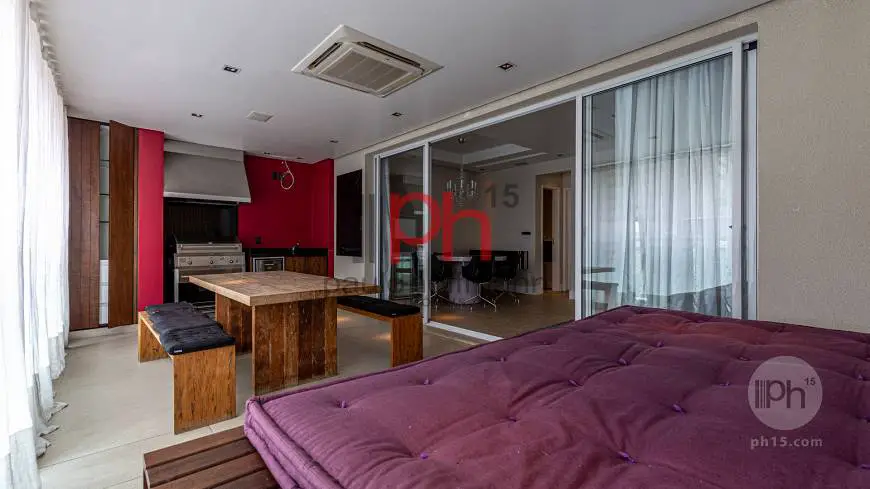 Foto 1 de Apartamento com 2 Quartos para alugar, 162m² em Itaim Bibi, São Paulo