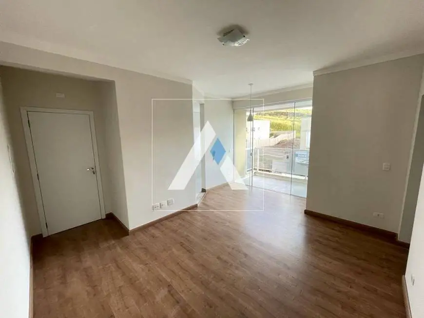 Foto 3 de Apartamento com 2 Quartos à venda, 60m² em Jardim Doutor Ottoni, Poços de Caldas