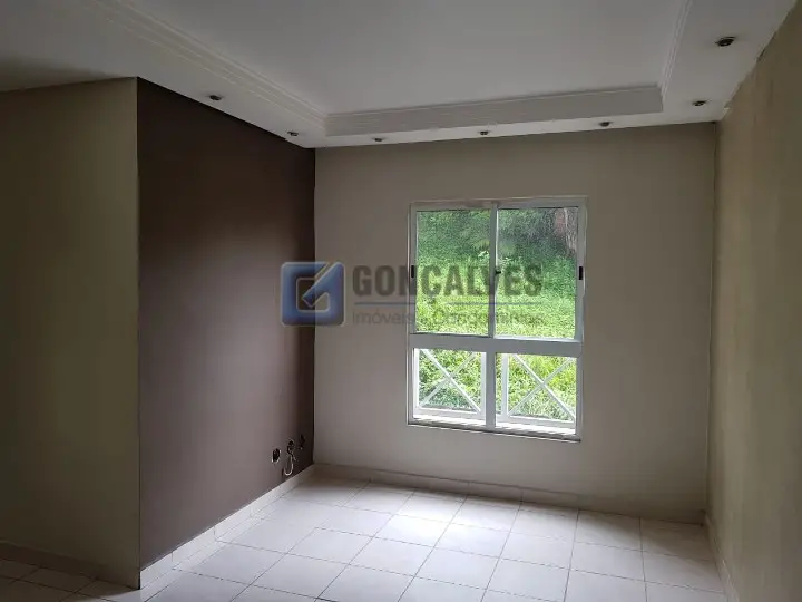 Foto 2 de Apartamento com 2 Quartos à venda, 60m² em Jardim Guarara, Santo André