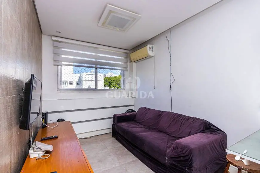 Foto 3 de Apartamento com 2 Quartos à venda, 62m² em Nonoai, Porto Alegre