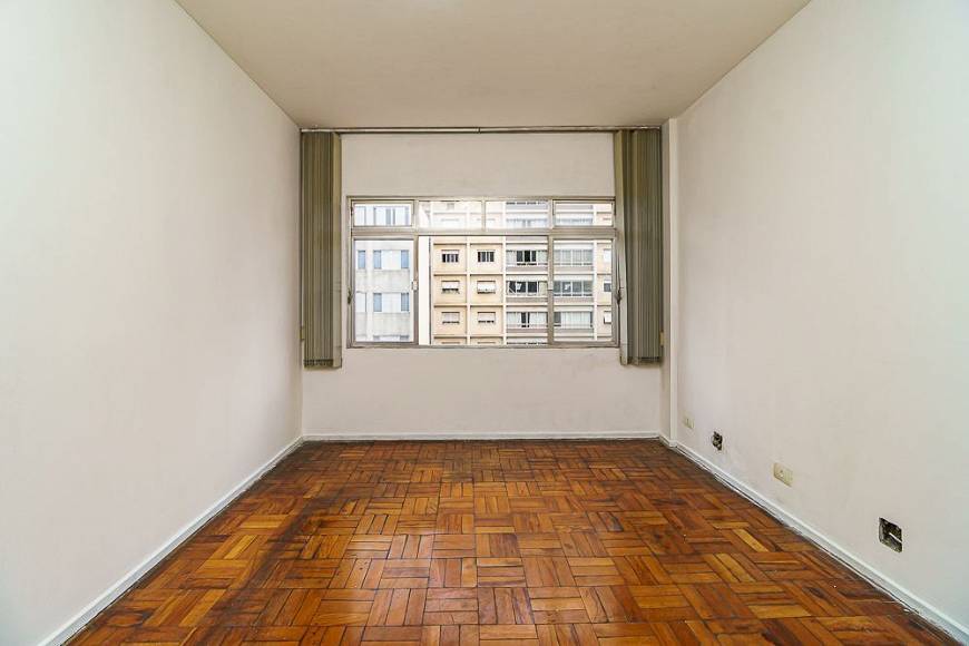 Foto 4 de Apartamento com 2 Quartos à venda, 75m² em Santa Cecília, São Paulo