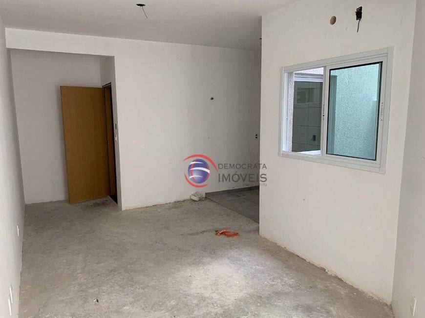Foto 3 de Apartamento com 2 Quartos à venda, 44m² em Santa Maria, Santo André