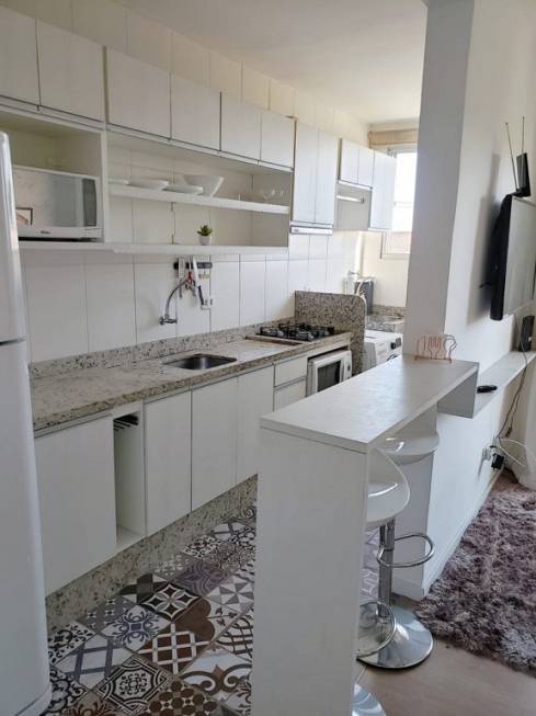 Foto 5 de Apartamento com 2 Quartos para alugar, 51m² em Santo Antônio, Joinville